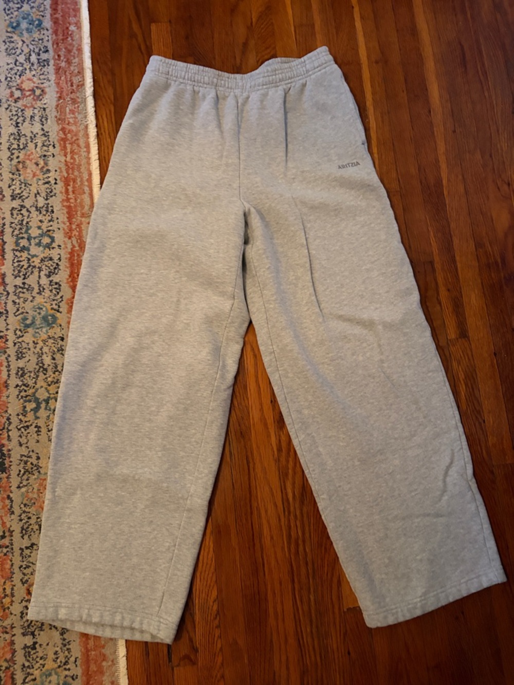 Aritzia Heather Gray Logo Sweatpant